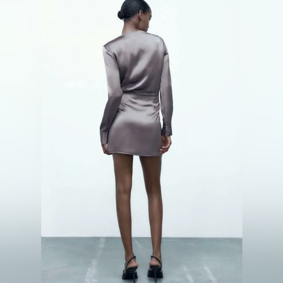 ZARA - Wrap front satin dress. Size S. Grey charcoal. - Picture 2 of 5